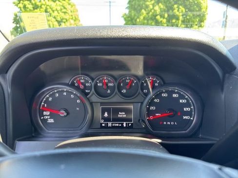 Used 2023 Chevrolet Silverado 1500 Custom Trail Boss AWD/4WD image 19