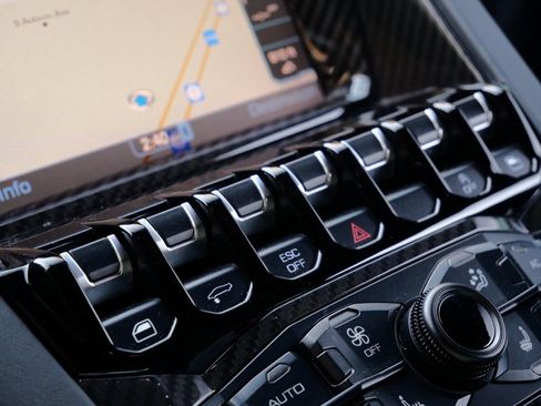 Used 2016 Lamborghini Aventador LP 750-4 Superveloce image 41