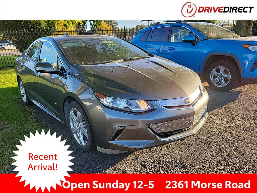Used 2017 Chevrolet Volt LT w/ Comfort Package FWD image 1
