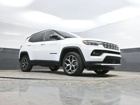 Used 2026 Jeep Compass Limited AWD/4WD image 48
