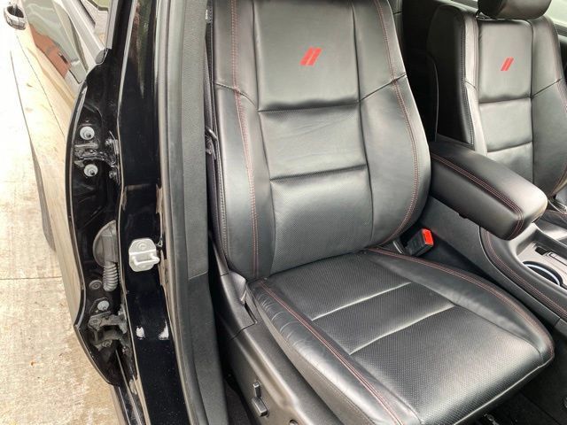 Used 2025 Dodge Durango R/T AWD/4WD image 40