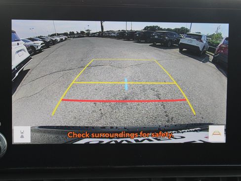 Used 2025 Toyota RAV4 XLE image 21