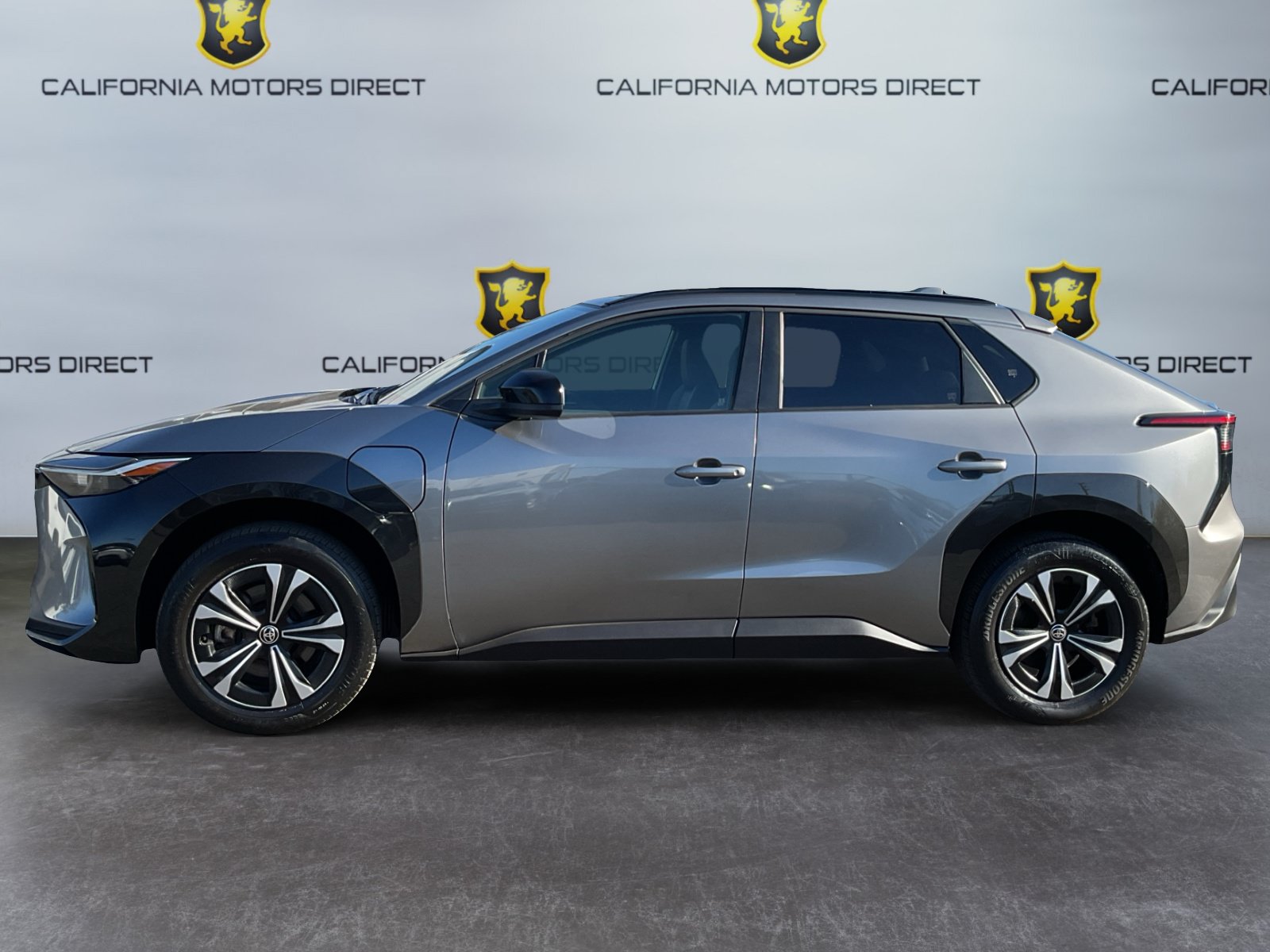 Used 2023 Toyota bZ4X AWD w/ Weather Package image 8