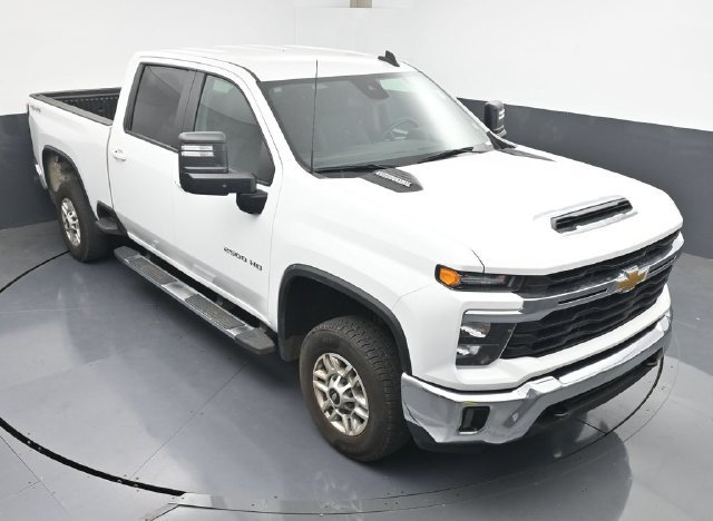 Used 2025 Chevrolet Silverado 2500 LT w/ Convenience Package AWD/4WD image 20