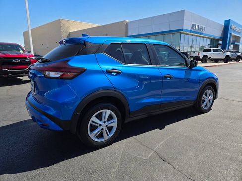 Used 2024 Nissan Kicks S FWD image 6