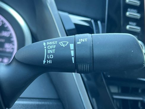 Used 2022 Toyota Camry LE FWD image 52
