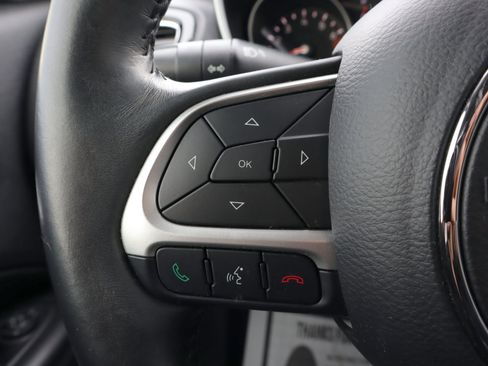 Used 2019 Jeep Compass Altitude image 15