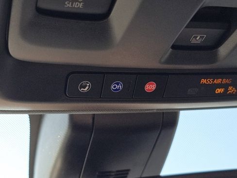 Used 2022 Chevrolet Tahoe LT w/ LT Signature Plus Package image 34