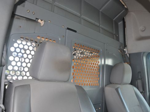 Used 2021 Nissan NV High Roof image 18