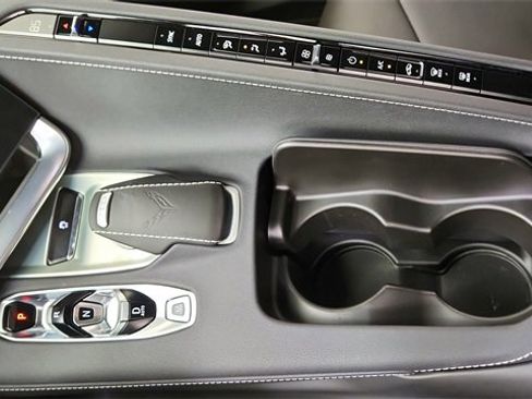 Used 2024 Chevrolet Corvette Stingray w/ Z51 Performance Package image 40