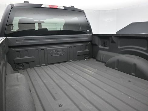 New 2025 Ford F150 XL w/ Equipment Group 103A High image 17