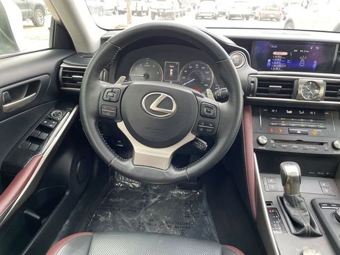 Used 2018 Lexus IS 300 w/ Accessory Package 2 image 11