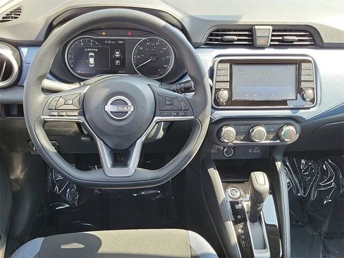 New 2025 Nissan Versa SV w/ Trunk Package image 5