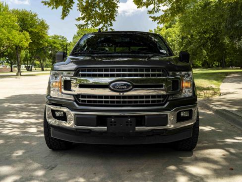 Used 2019 Ford F150 XLT w/ Equipment Group 302A Luxury RWD image 3