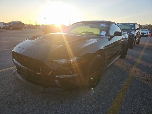 Used 2022 Ford Mustang GT Premium w/ Equipment Group 401A image 2