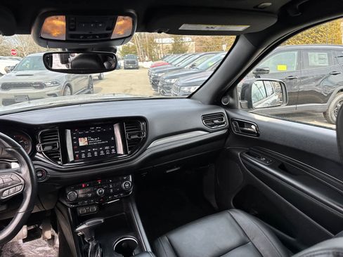 Used 2022 Dodge Durango GT image 34