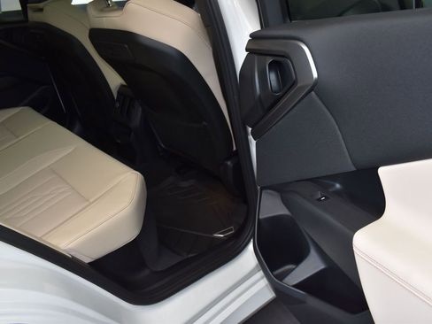 Used 2025 BMW X3 xDrive30i image 21