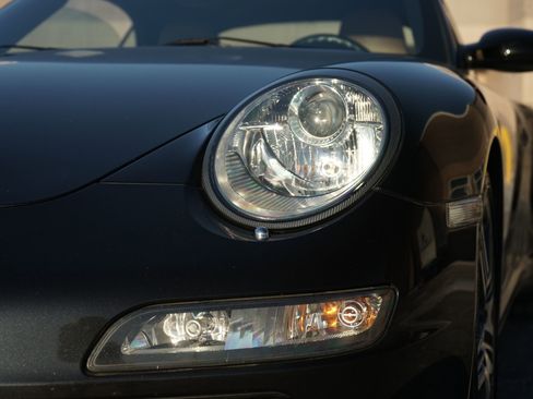 Used 2007 Porsche 911 Carrera 4S image 12