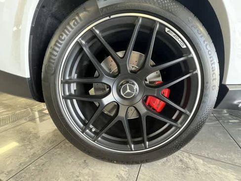 New 2026 Mercedes-Benz GLE 63 AMG S image 9