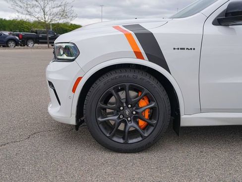 Used 2023 Dodge Durango R/T w/ Hemi Orange Plus Package AWD/4WD image 11