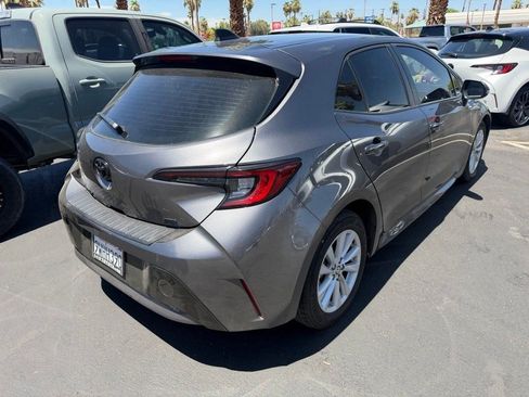 Used 2026 Toyota Corolla SE FWD image 5
