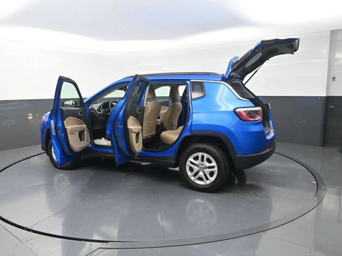 Used 2019 Jeep Compass Sport AWD/4WD image 35