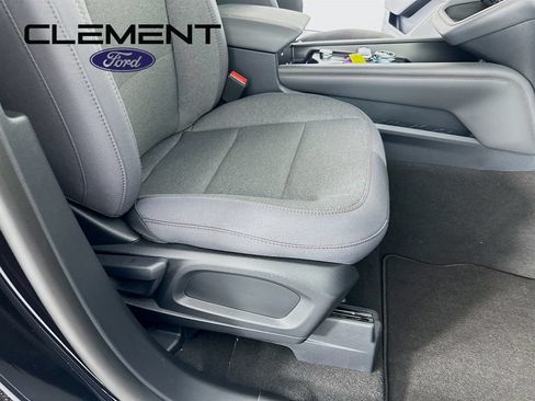 New 2026 Ford Explorer Active AWD/4WD image 29