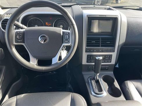 Used 2007 Mercury Mountaineer AWD image 8