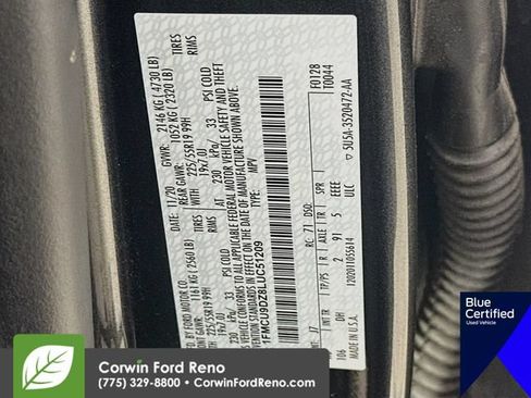 Used 2020 Ford Escape Titanium w/ Titanium Premium Package 2.0 AWD/4WD image 37