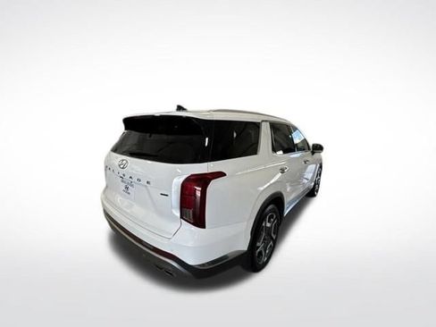 Used 2023 Hyundai Palisade Limited AWD/4WD image 3