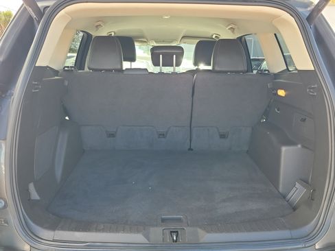 Used 2016 Ford Escape Titanium w/ Equipment Group 301A image 8