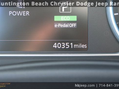 Used 2022 Nissan Leaf SV image 19