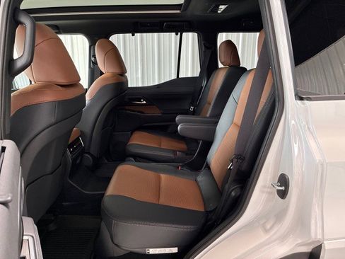 Used 2026 Lexus GX 550 image 15