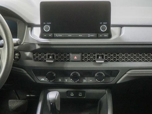 Certified 2025 Honda Accord SE image 26