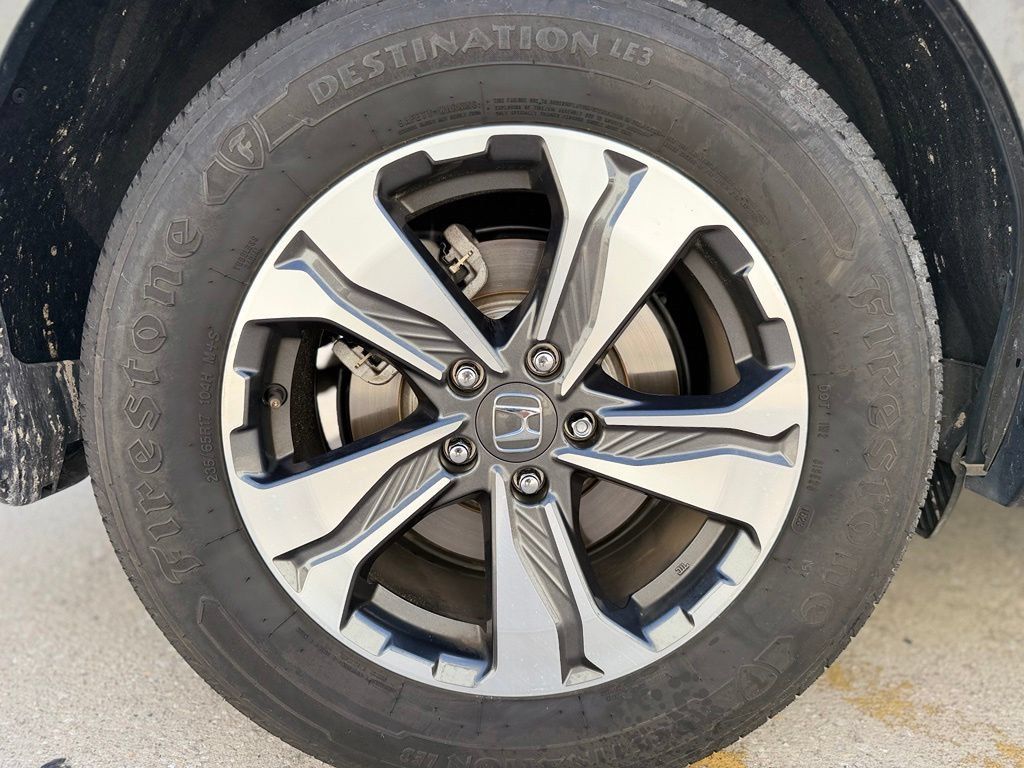 Used 2020 Honda CR-V LX image 11