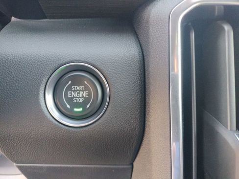 New 2026 GMC Acadia Denali w/ Super Cruise Package image 18