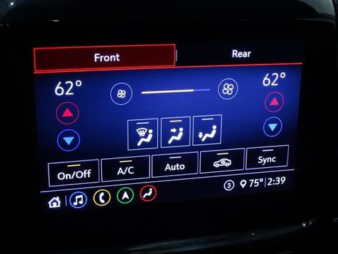 Used 2020 Chevrolet Traverse Premier image 45