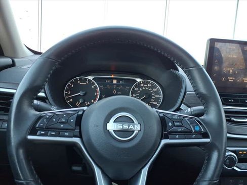 Certified 2023 Nissan Altima 2.5 SV w/ SV Premium Package image 26