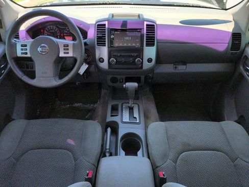 Used 2015 Nissan Frontier SV RWD image 15