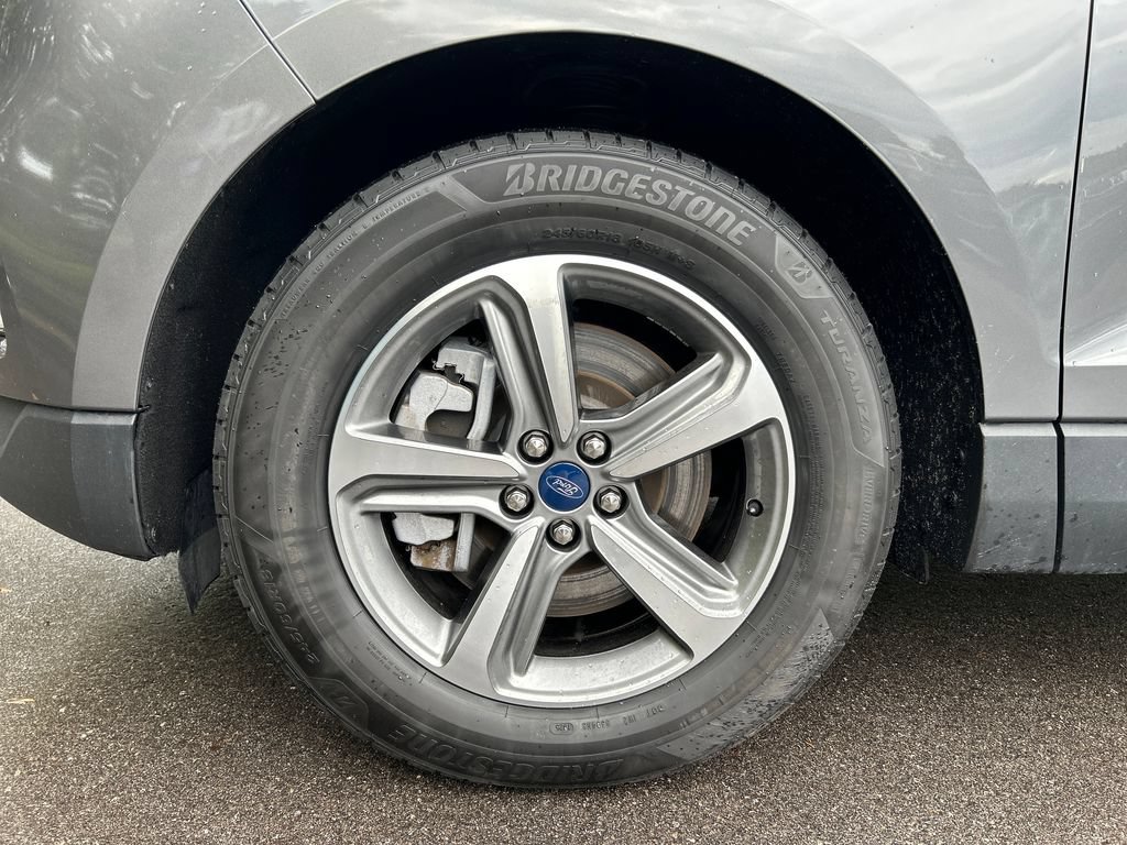 Used 2022 Ford Edge SEL w/ Convenience Package AWD/4WD image 12