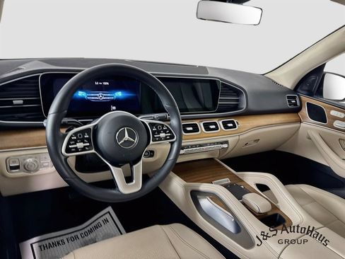 Used 2023 Mercedes-Benz GLE 450 4MATIC w/ AMG Line Exterior image 30