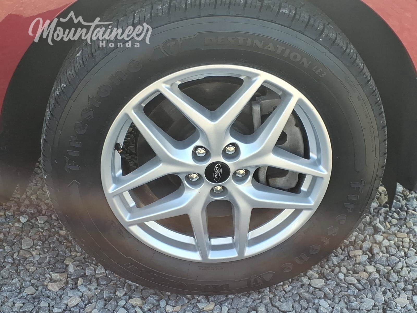 Used 2024 Ford Edge SEL w/ Convenience Package AWD/4WD image 9