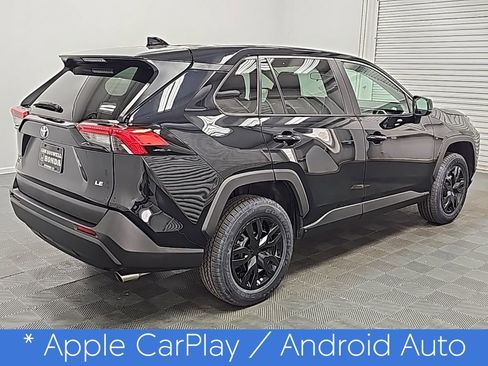 Used 2023 Toyota RAV4 LE image 9