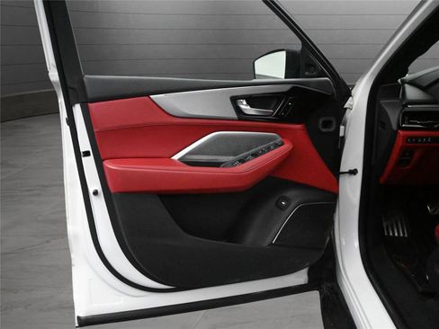 Certified 2025 Acura MDX A-Spec image 8