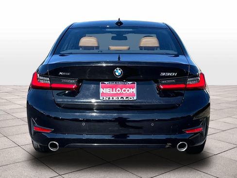 Used 2019 BMW 330i xDrive Sedan w/ Convenience Package AWD/4WD image 8