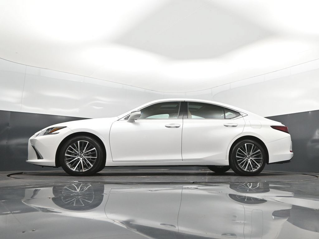 Certified 2024 Lexus ES 350 w/ Premium Package FWD image 39