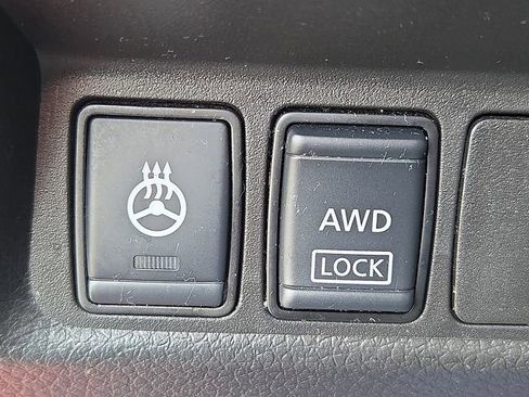 Used 2019 Nissan Rogue Sport SV w/ All-Weather Package image 28