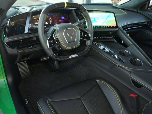 Used 2026 Chevrolet Corvette ZR1 w/ ZR1 Carbon Fiber Aero Package image 16