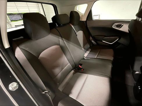 Used 2023 Kia Soul S image 34
