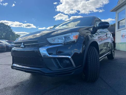 Used 2018 Mitsubishi Outlander Sport ES image 9